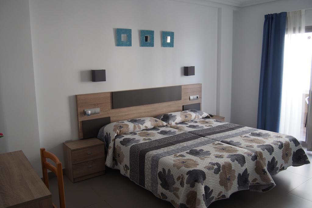 Hostal El Trovador Altea Rum bild